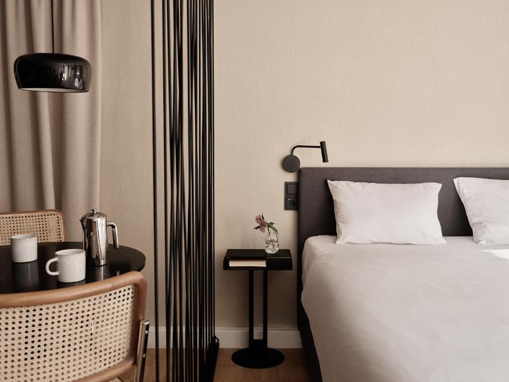 Bob W Munich Schwabing - Resim 38