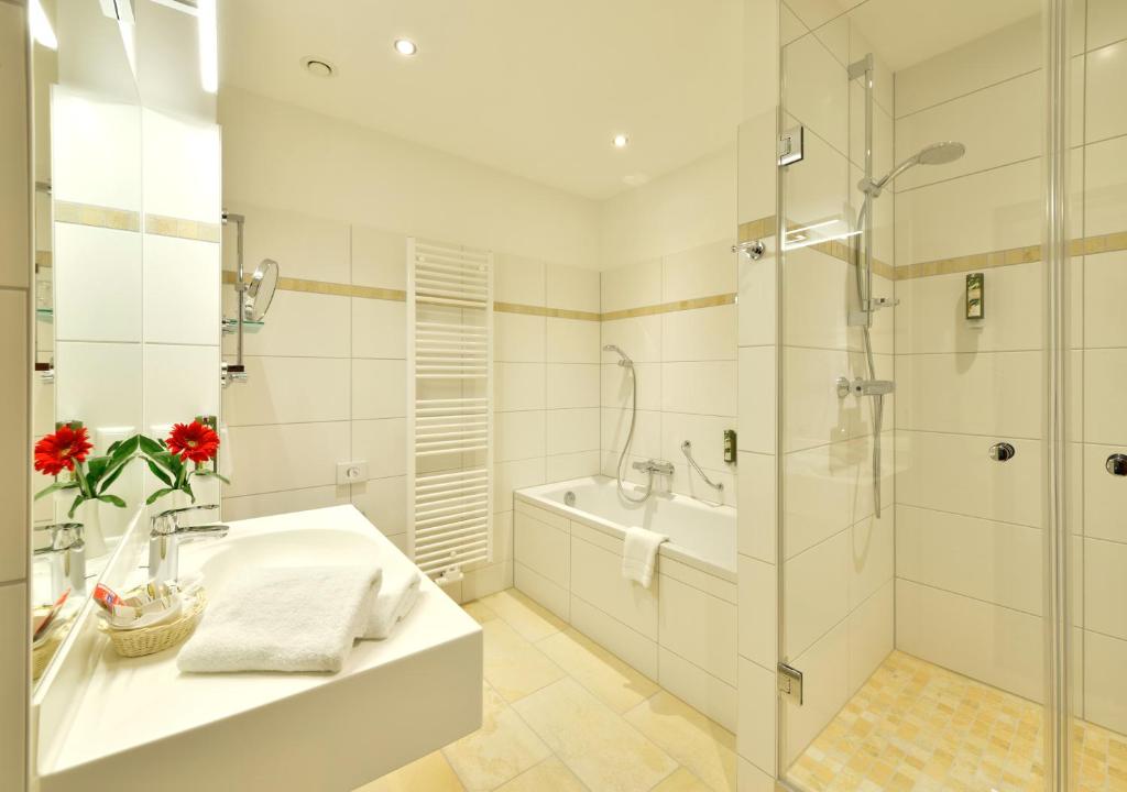 Vannituba majutusasutuses Hotel Der Lindenhof