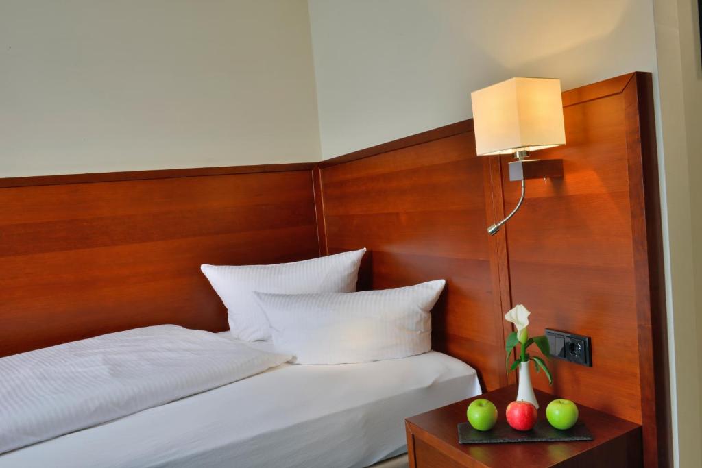 Hotel Der Lindenhof - 2