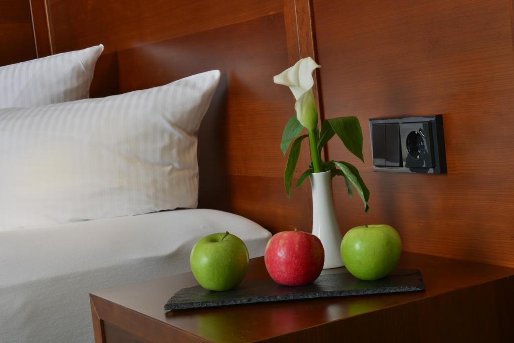 Hotel Der Lindenhof - 3