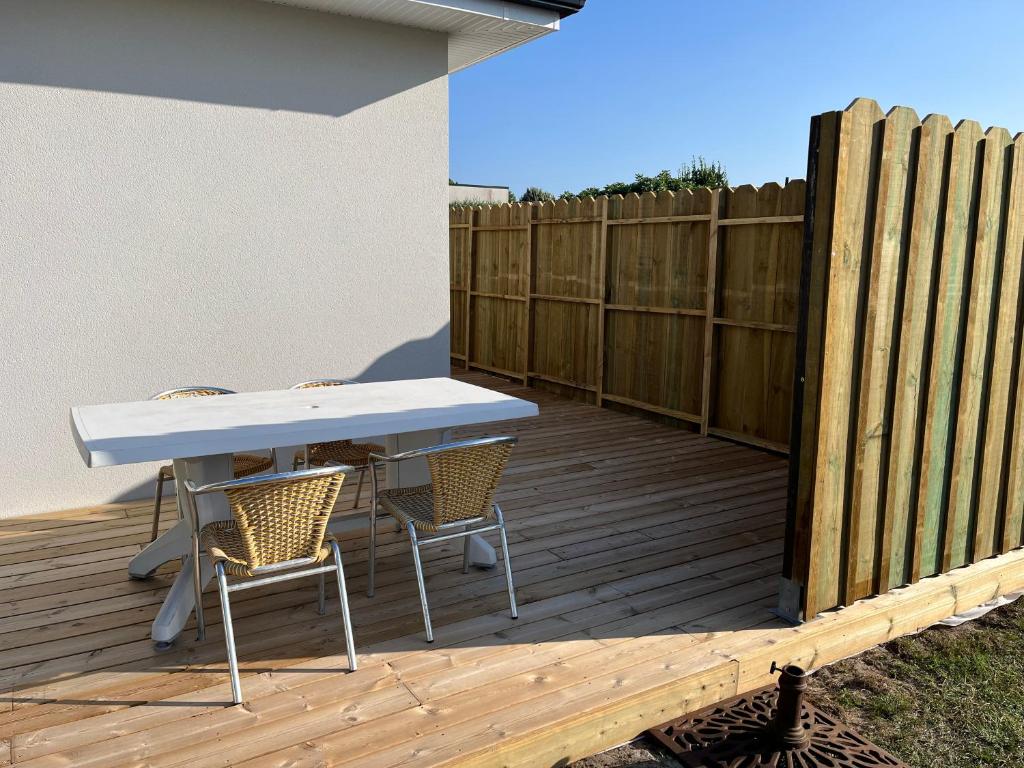 Μπαλκόνι ή βεράντα στο Location charmante Bassin d'Arcachon La Teste de Buch , Gironde , France