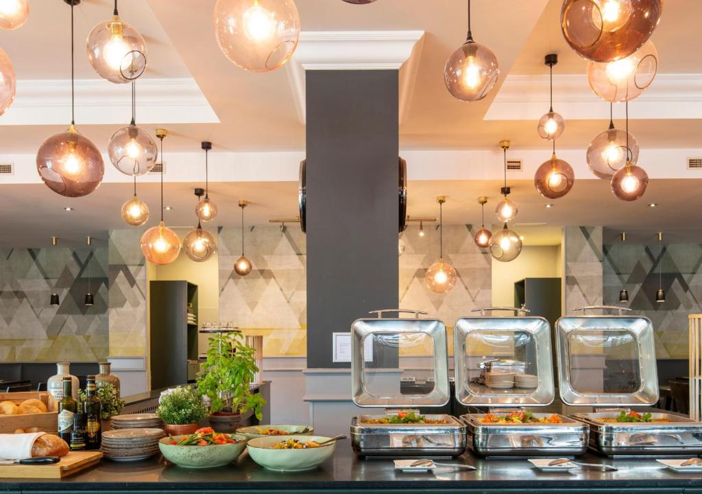 Crowne Plaza Antwerpen by IHG - Resim 11