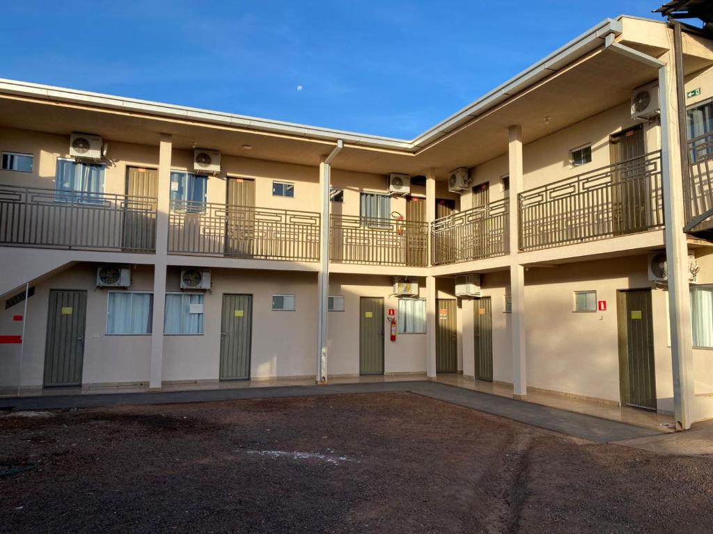 Hotel Ideal, Ribas do Rio Pardo (preços atualizados para 2026)