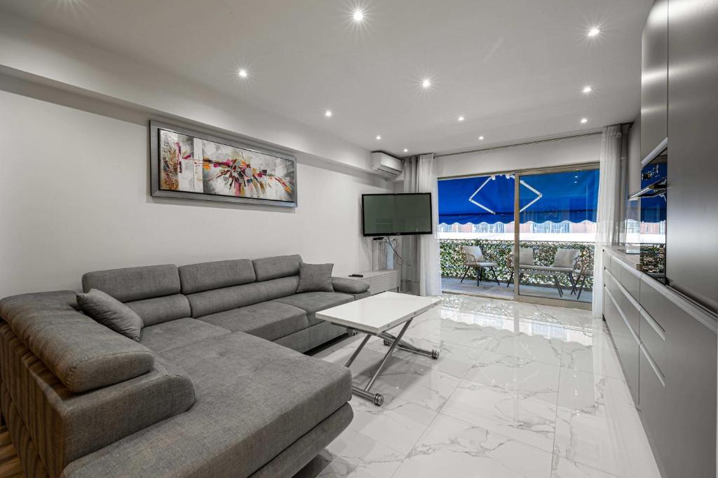 Gorgeous apartment - Near Beach - 2BR-6p