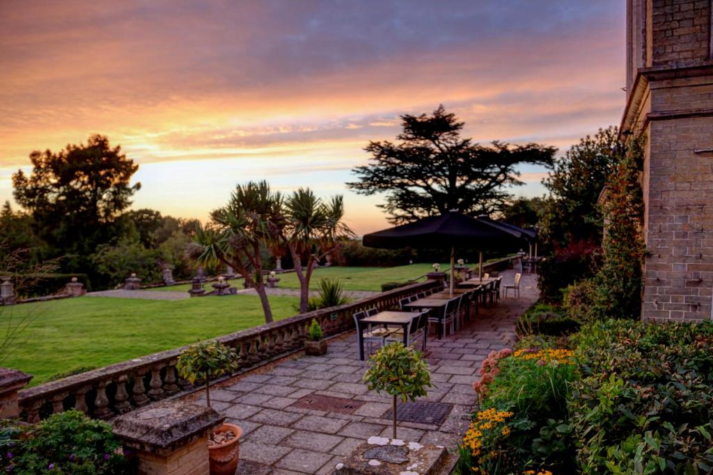 Best Western Chilworth Manor Hotel - Resim 35