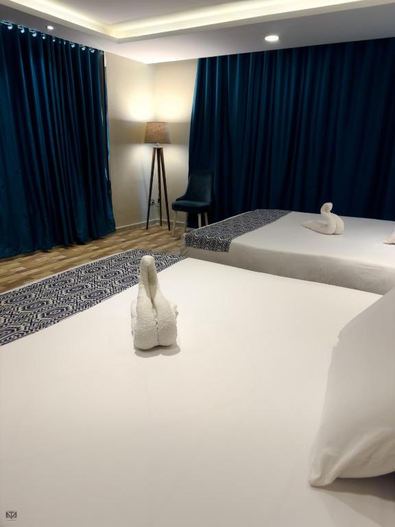 Turquoise Pyramids & Grand Egyptian museum view Hotel - 7