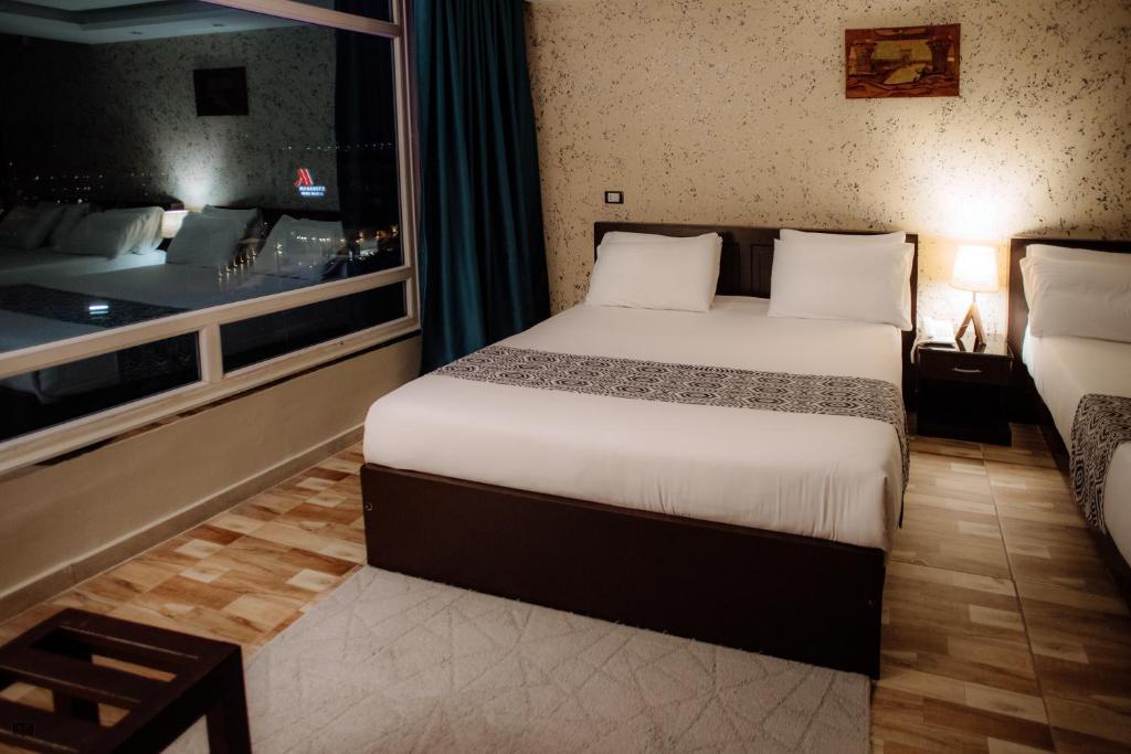 Turquoise Pyramids & Grand Egyptian museum view Hotel - 4