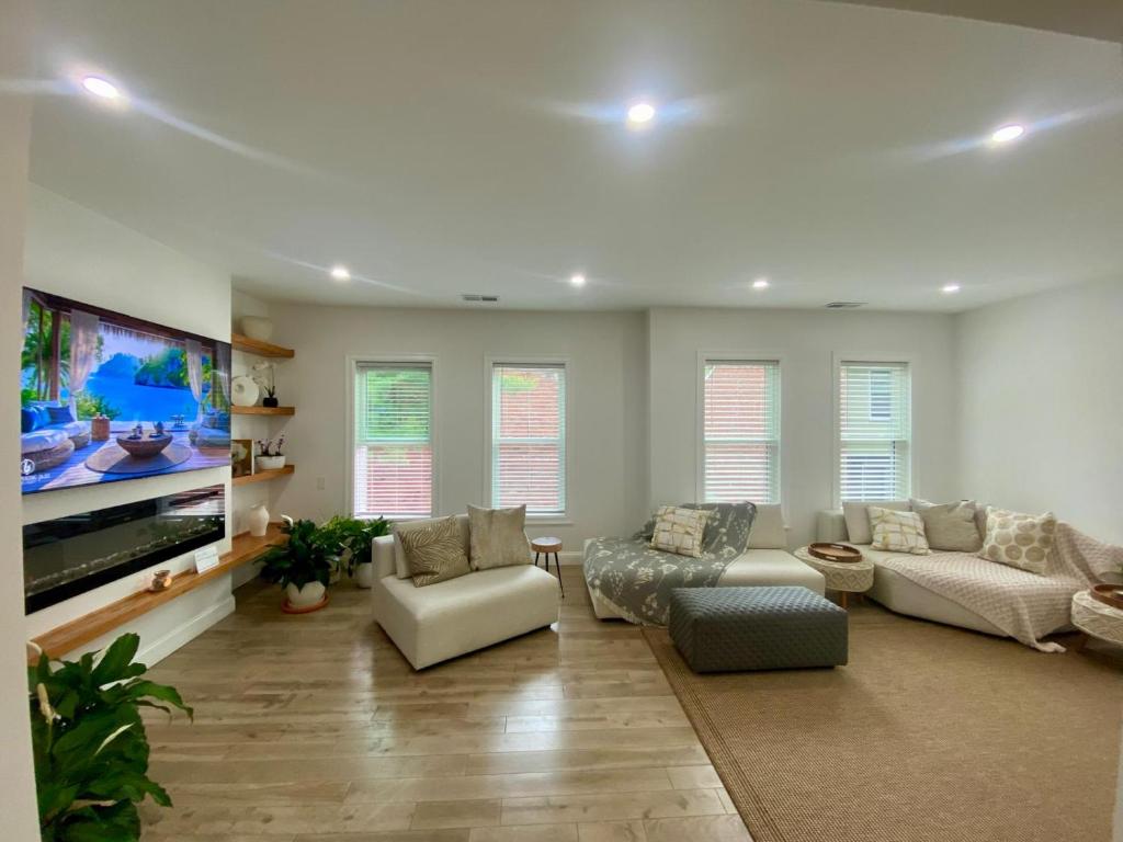 TV a/nebo společenská místnost v ubytování condo at Humboldt