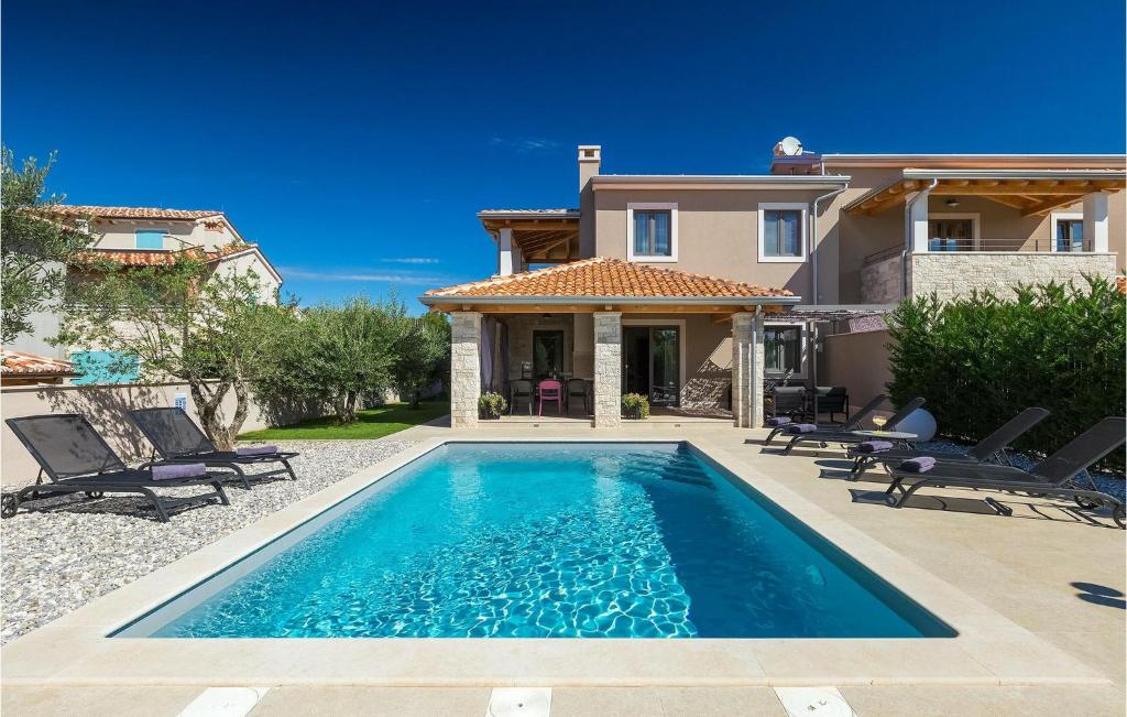 Villa Flora Abrega