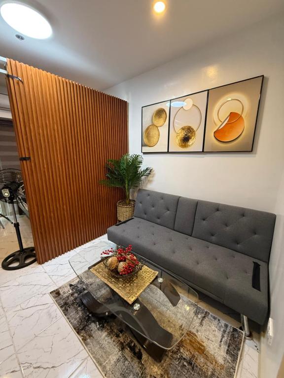 Posezení v ubytování The Cozy Corner at Victoria Along Edsa Quezon City