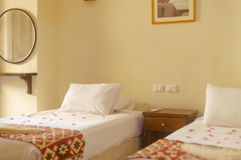 The Bedouin Moon - 18