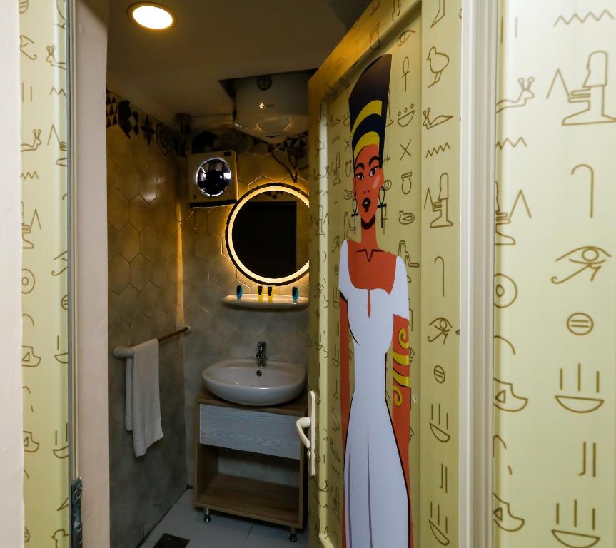 Turquoise Pyramids & Grand Egyptian museum view Hotel - 9