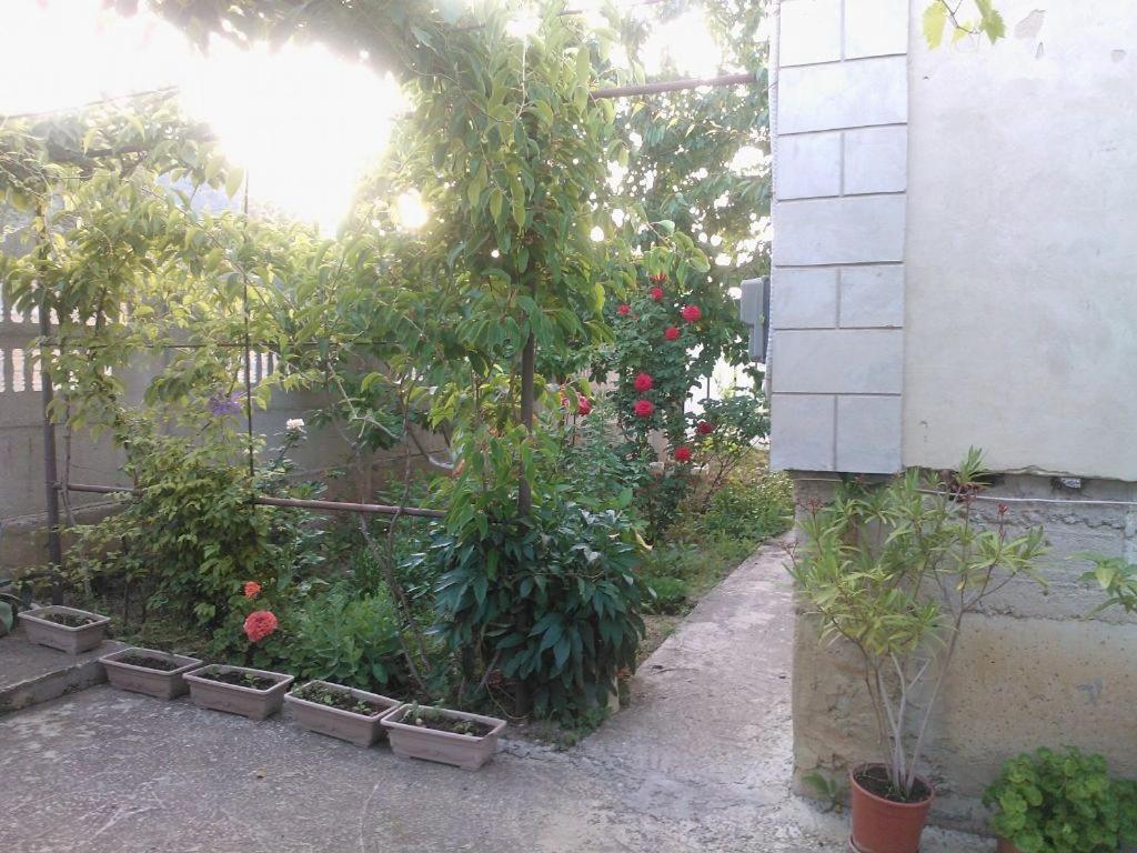 Guest house Etazh Pod Klyuch, Sudak, Crimea - Booking.com