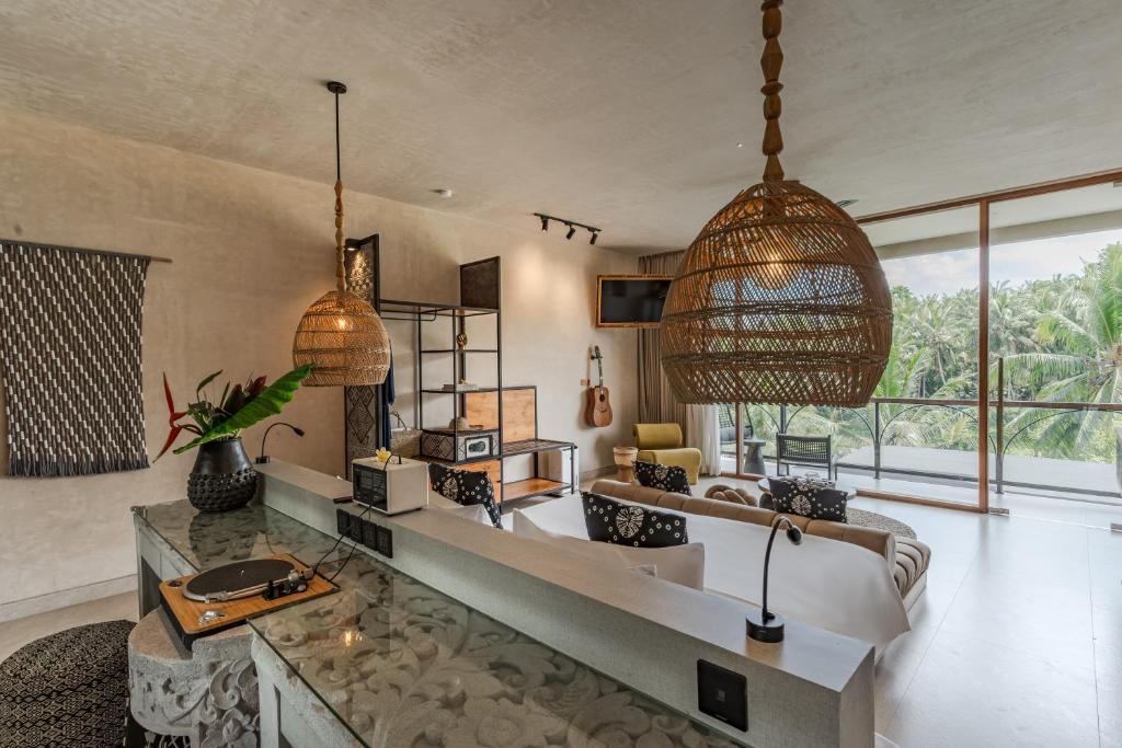 Soulshine Resort Ubud, Bali - 3