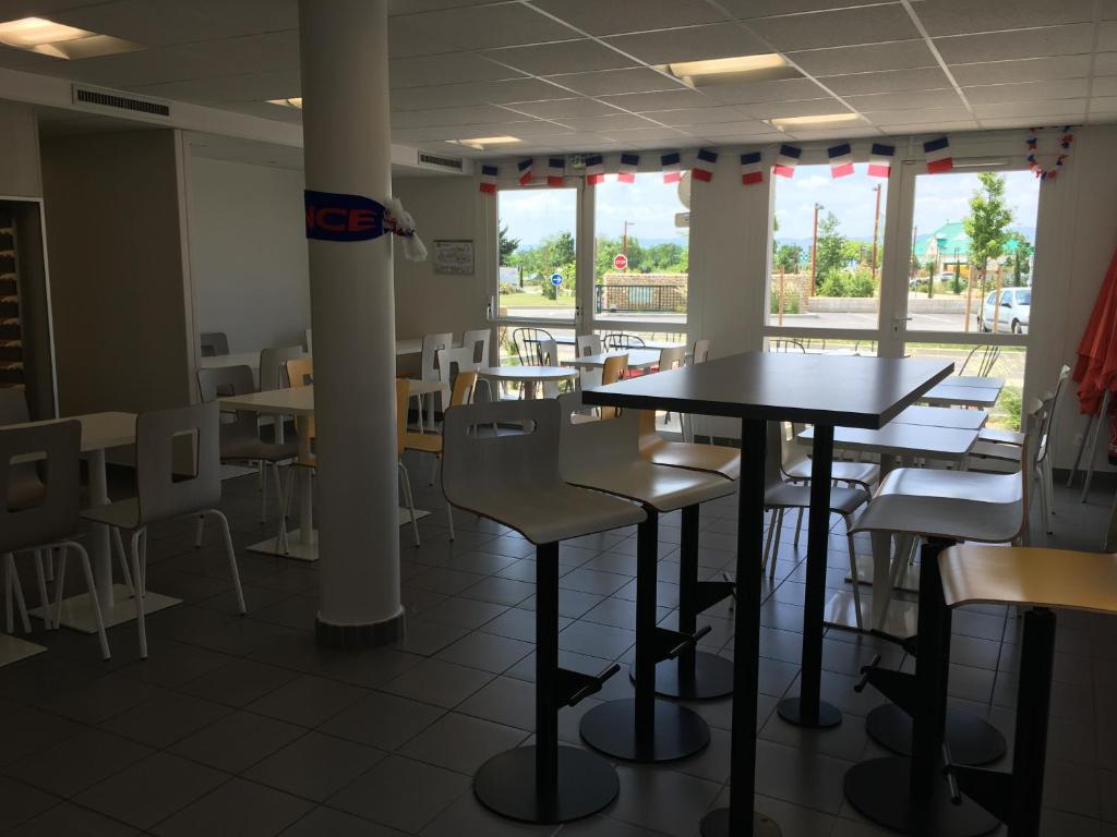 Restaurace v ubytování Premiere Classe Valence Nord - Saint Marcel Les Valence