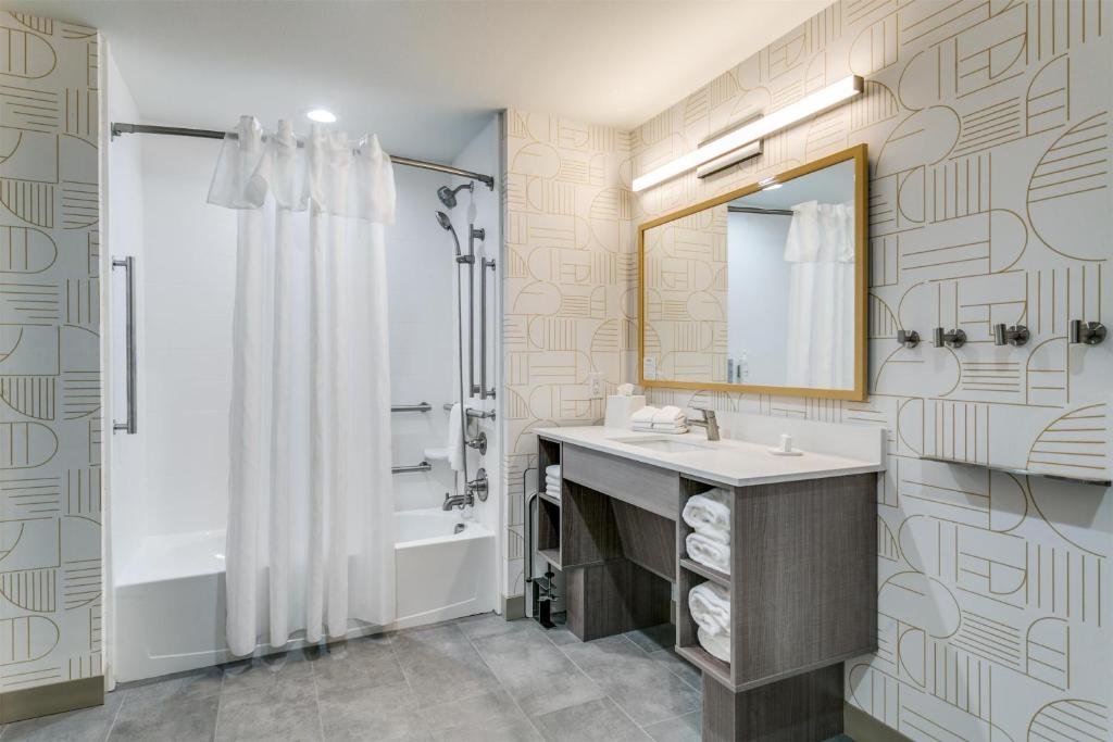 Home2 Suites by Hilton Coppell DFW Grapevine North photo