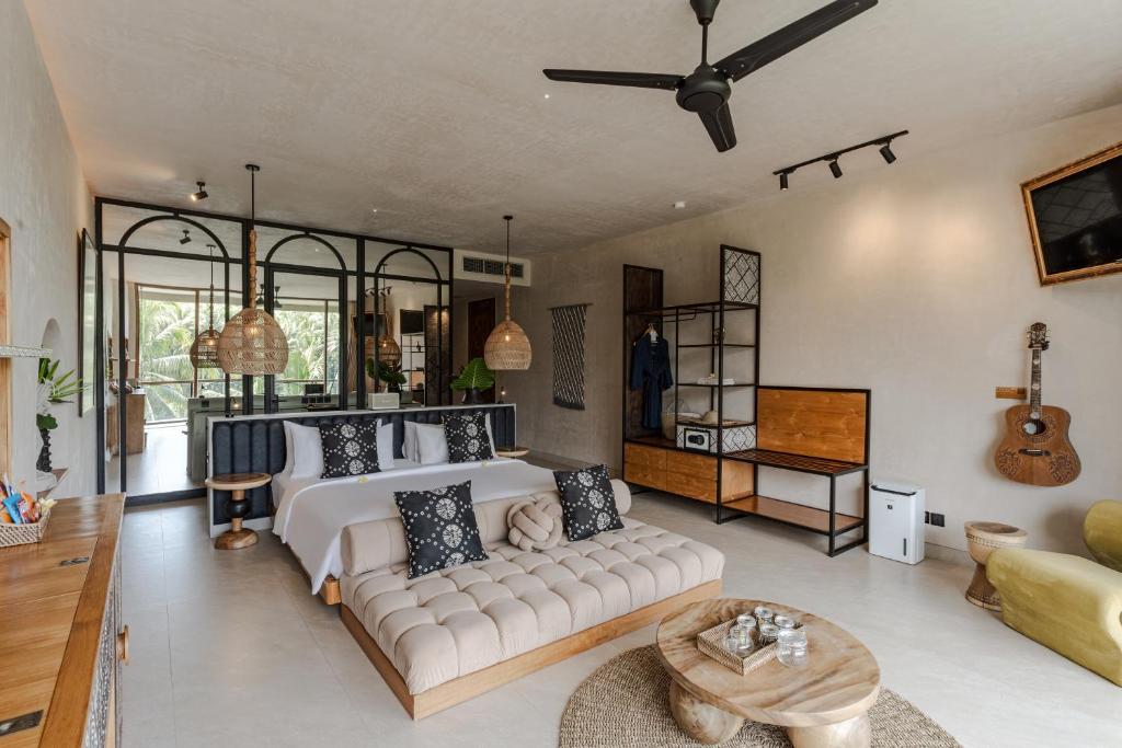 Soulshine Resort Ubud, Bali - 9