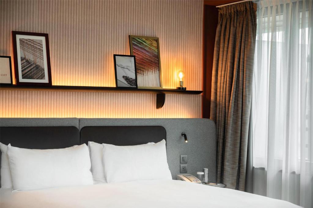 
King Executive Grand Room
