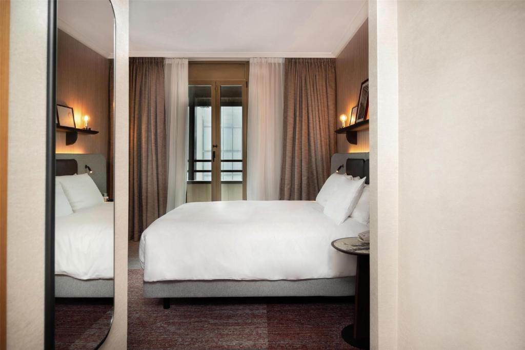 Hilton Milan - Resim 42