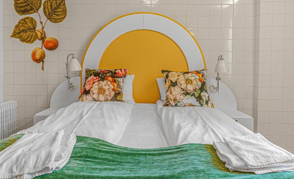 
One Bedroom Apartment 
