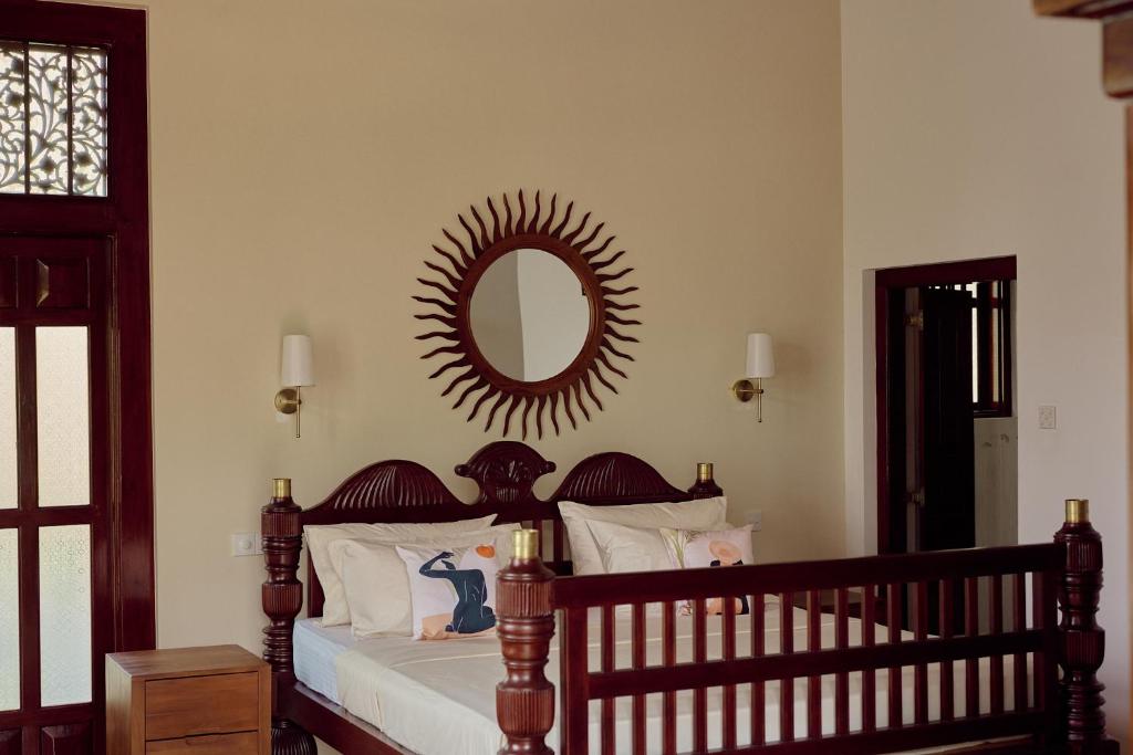 Кровать или кровати в номере Lumina Retreat Unawatuna Yoga and Residence