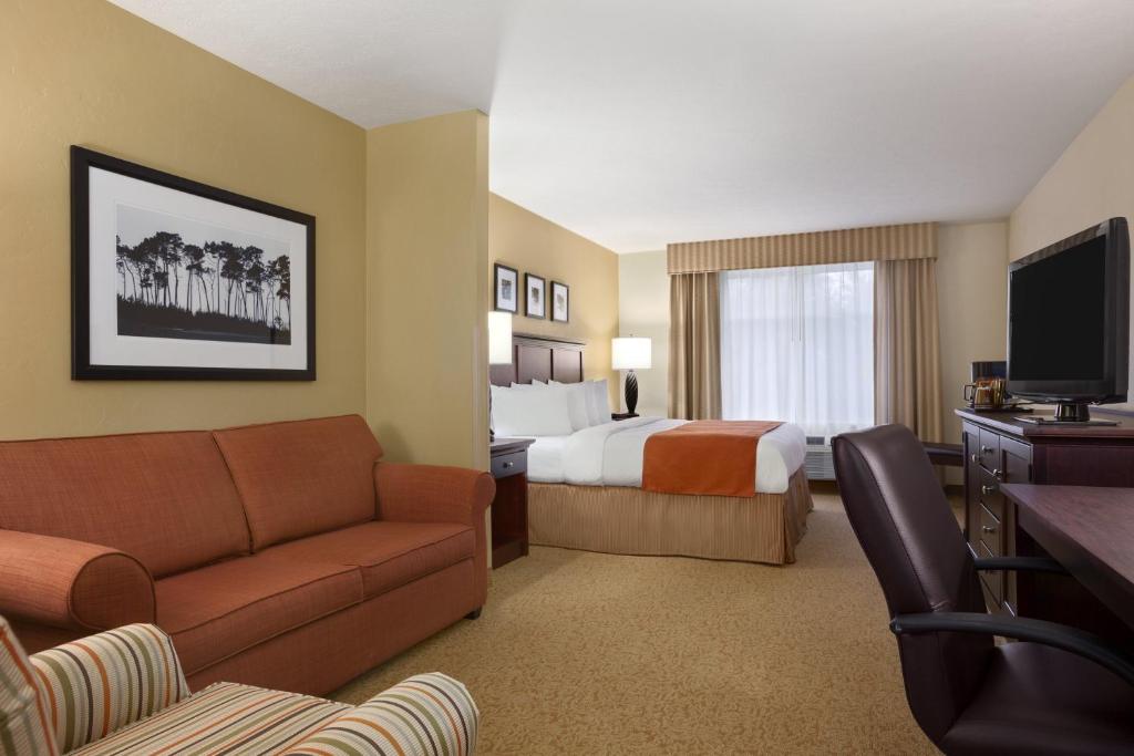 Country Inn & Suites by Radisson, Savannah I-95 North