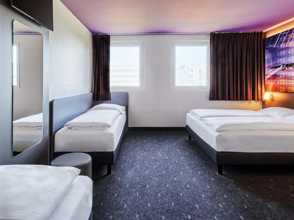 B&B Hotel Frankfurt-Airport - Resim 9