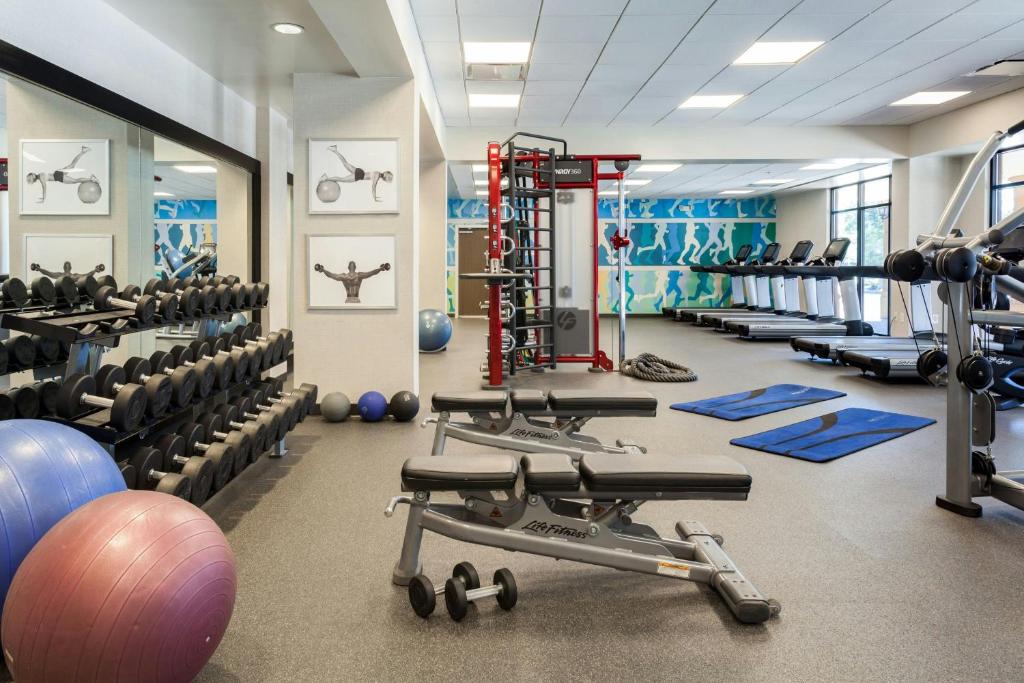 SpringHill Suites by Marriott Orlando Lake Buena Vista in Marriott Village photo