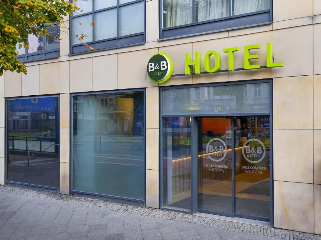 B&B Hotel Berlin City-Ost - Resim 18