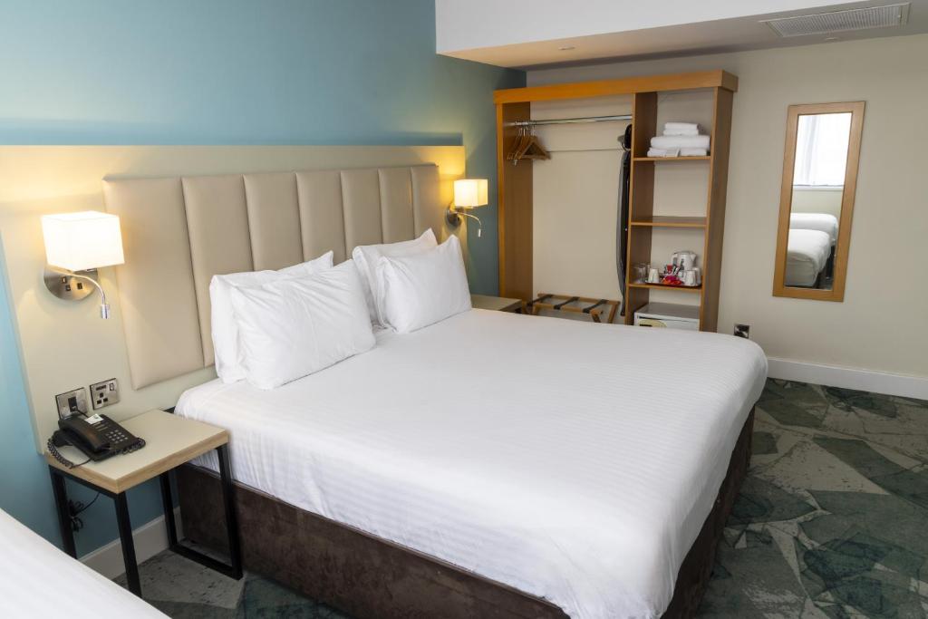 Garner Hotel Nottingham City Centre by IHG - Standard King Room