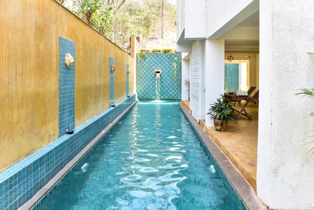 Πισίνα στο ή κοντά στο La Mer Apartments - 10 mins Drive to Candolim Beach - 20 mins from Panjim