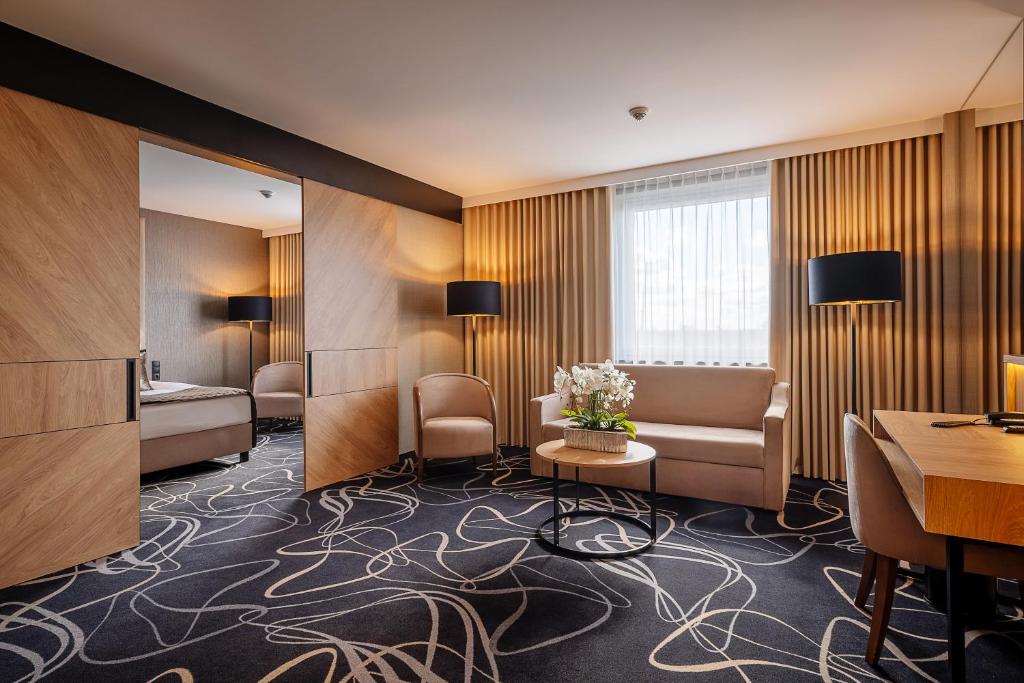 Airport Hotel Okęcie - 11