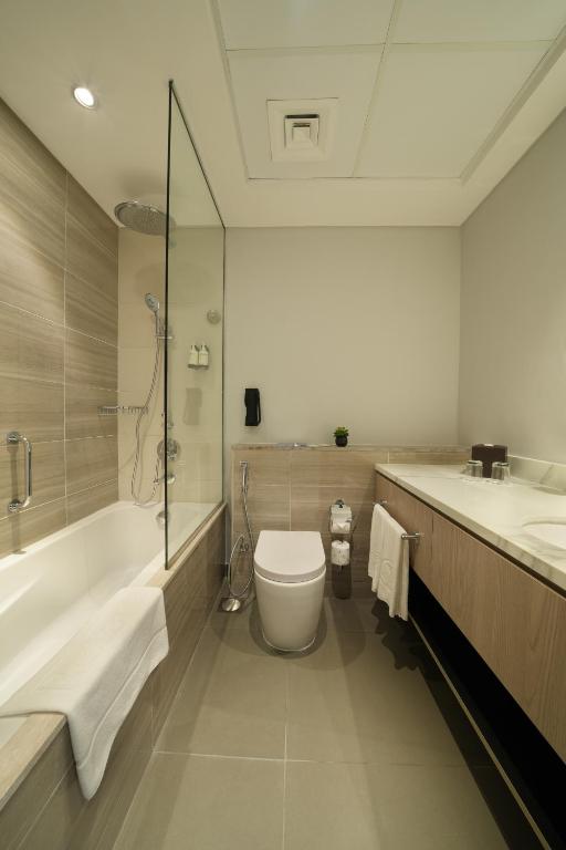 DAMAC Hills 2 Hotel, an Edge by Rotana Hotel - Resim 40