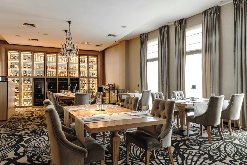 Airport Hotel Okecie - Resim 14