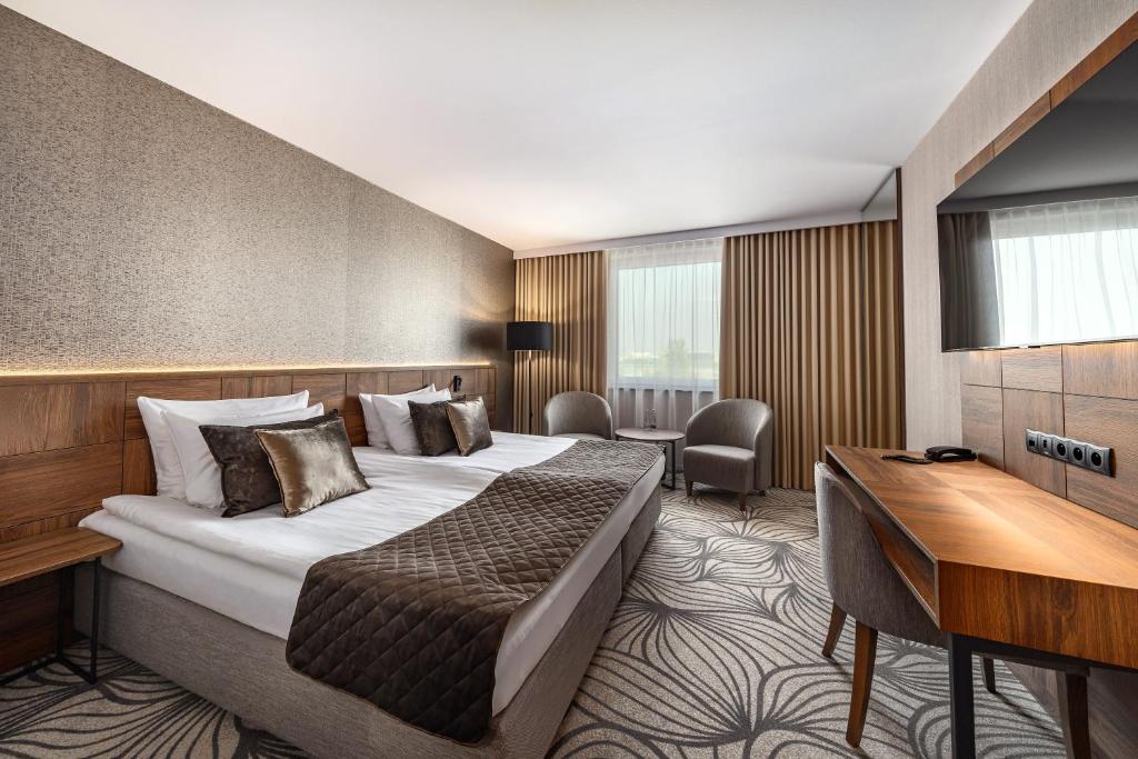 Airport Hotel Okęcie - 1