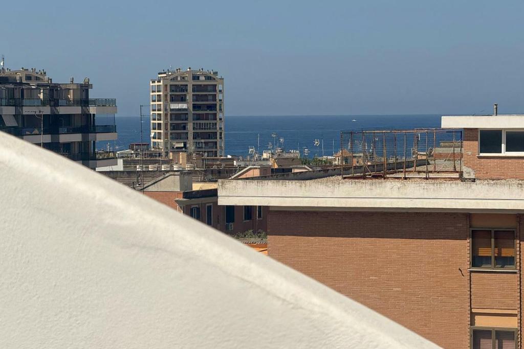 a view of a skateboard ramp on top of a building at Tiny Loft Skydeck in Civitavecchia
