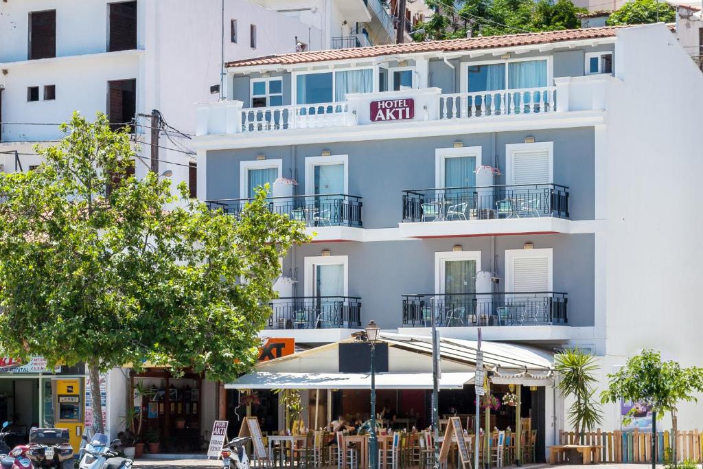 Budova, kde se hotel nachází