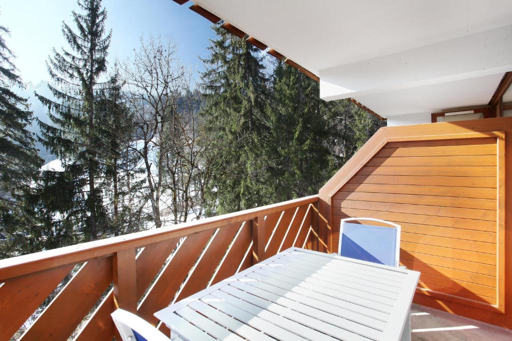 Nespecifikovaný výhled na hory nebo výhled na hory při pohledu z aparthotelu