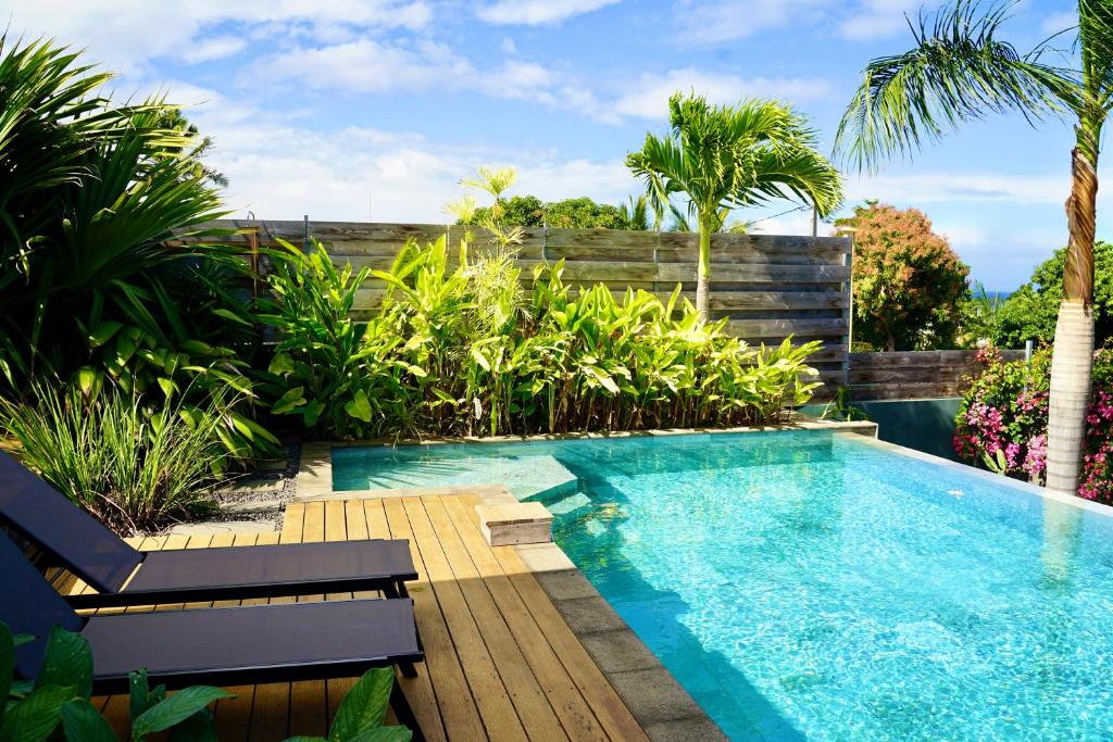 Bazén v ubytování Villa Acacias - Piscine et vue panoramique nebo v jeho okolí