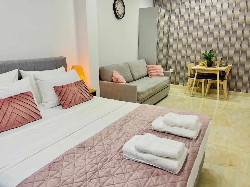 Ένα ή περισσότερα κρεβάτια σε δωμάτιο στο Narek luxury Apartment's