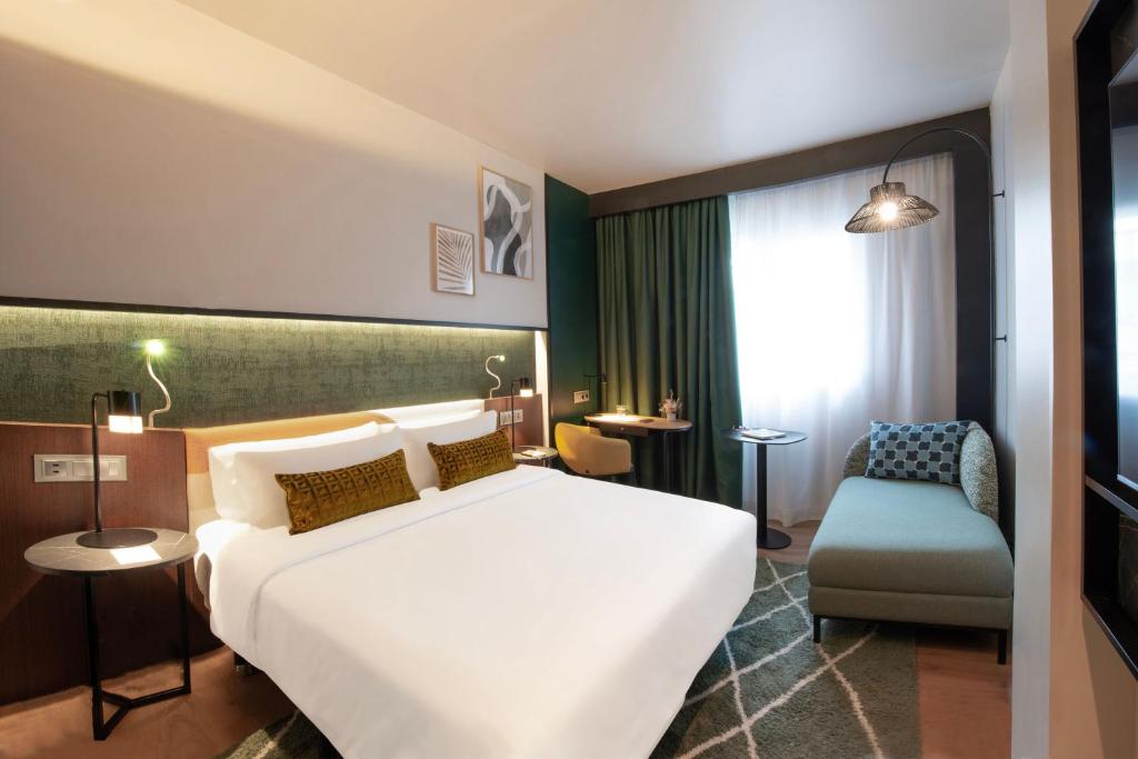 Crowne Plaza Madrid - Centre Retiro by IHG - Resim 14