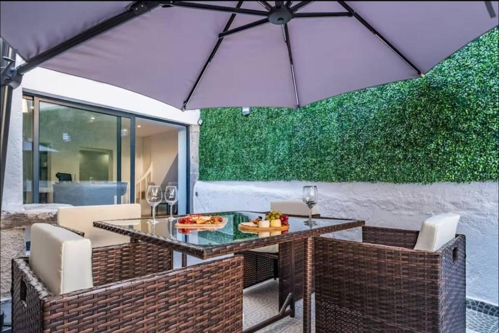Madeira House by Mathias