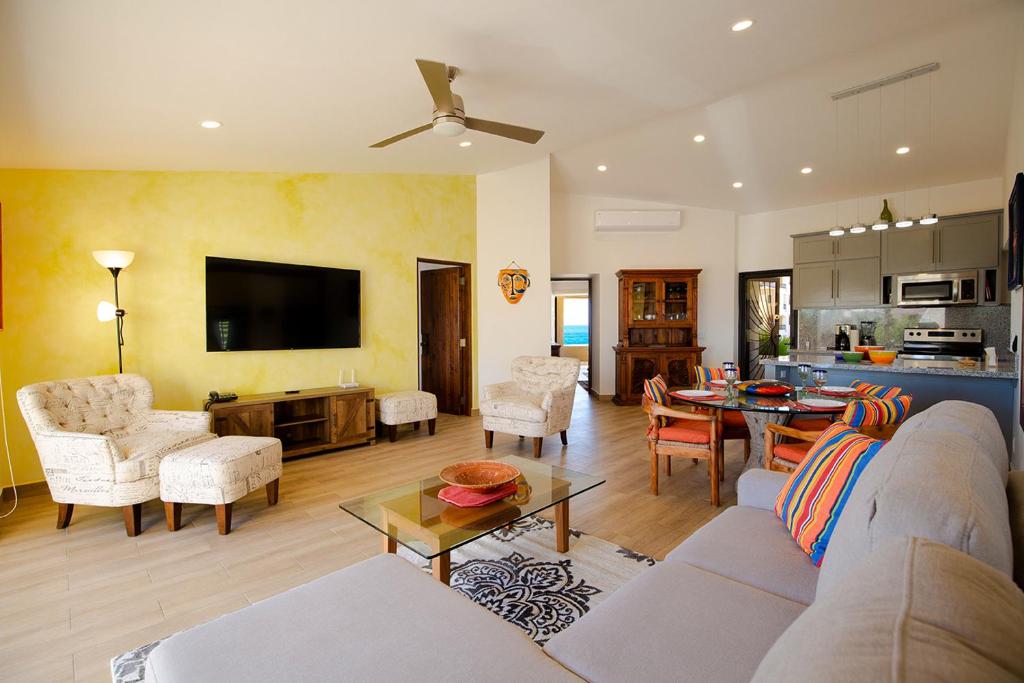 Beach & Oceanfront Terrasol Condo, 2 Pools & Patio