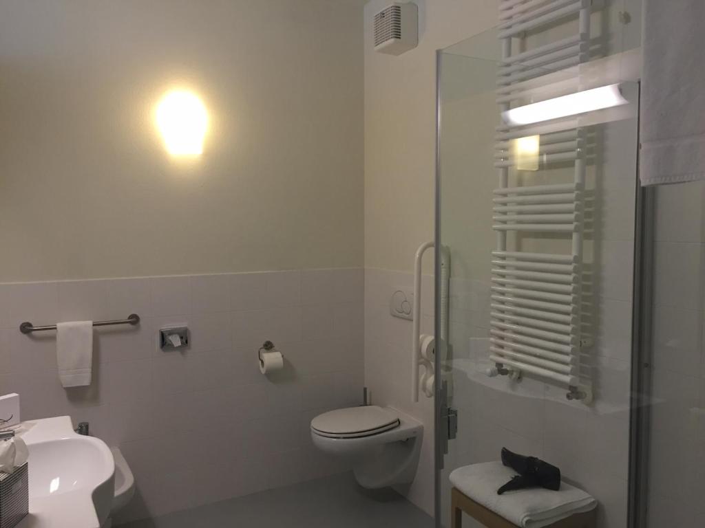 Ca' Del Lupo - Doppel- Oder Zweibettzimmer Mit Innenblick