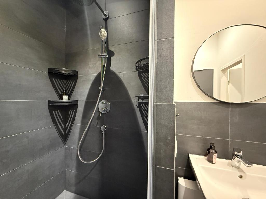 Smart Stayzz - Resim 24