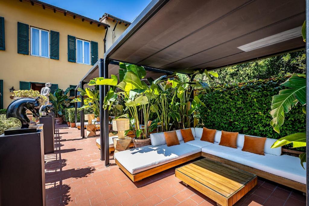 Hotel Ungherese Small Luxury Hotel - Resim 3