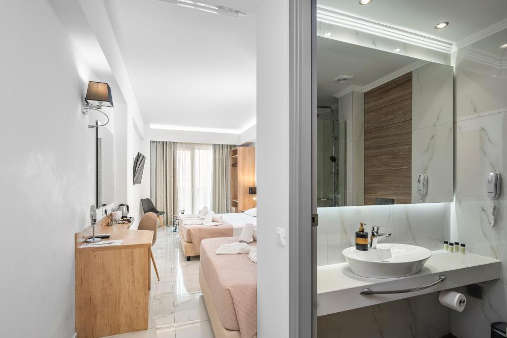 Marvel Deluxe Rooms - Resim 40