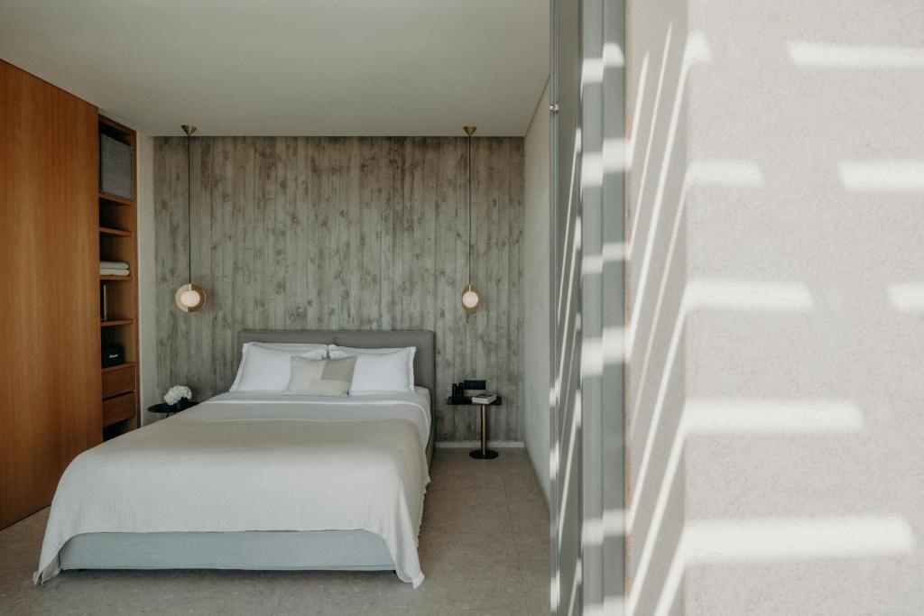 Santorini Sky, Luxury Resort - 14