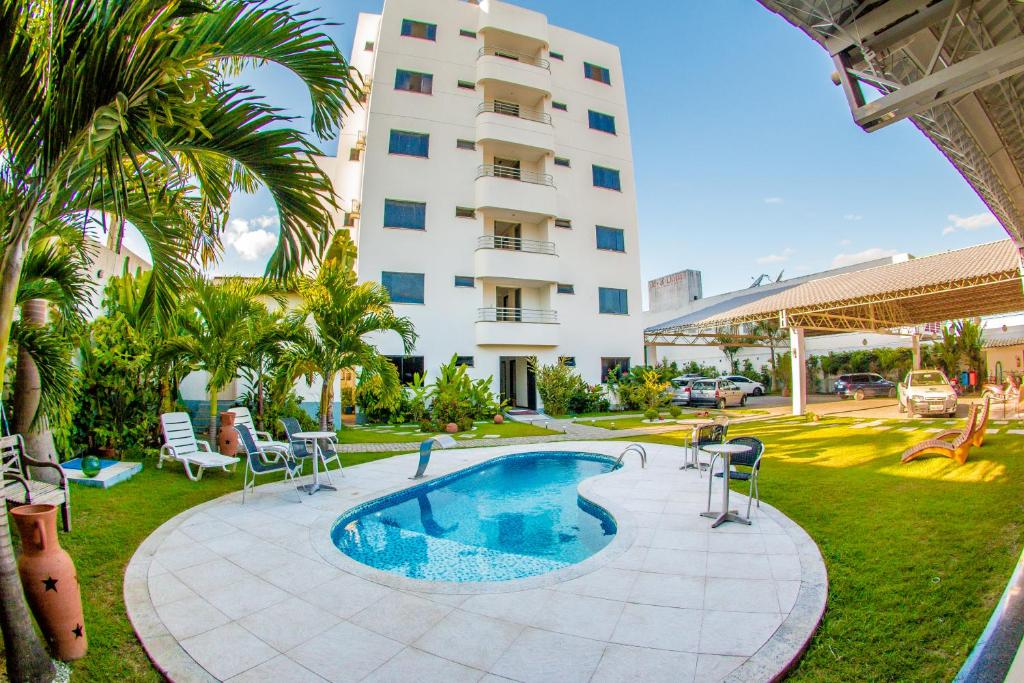 Bazén v ubytování Hotel Oceania nebo v jeho okolí