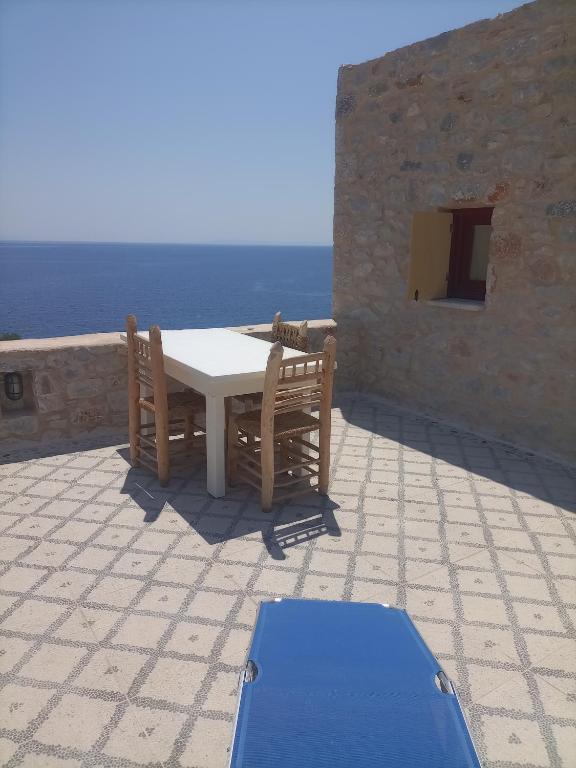 Φωτογραφία από το άλμπουμ του Ampelos Tower στην Κοκκάλα